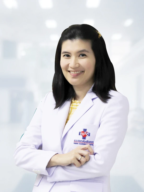 พญ.ณัฐพร สมสนิท