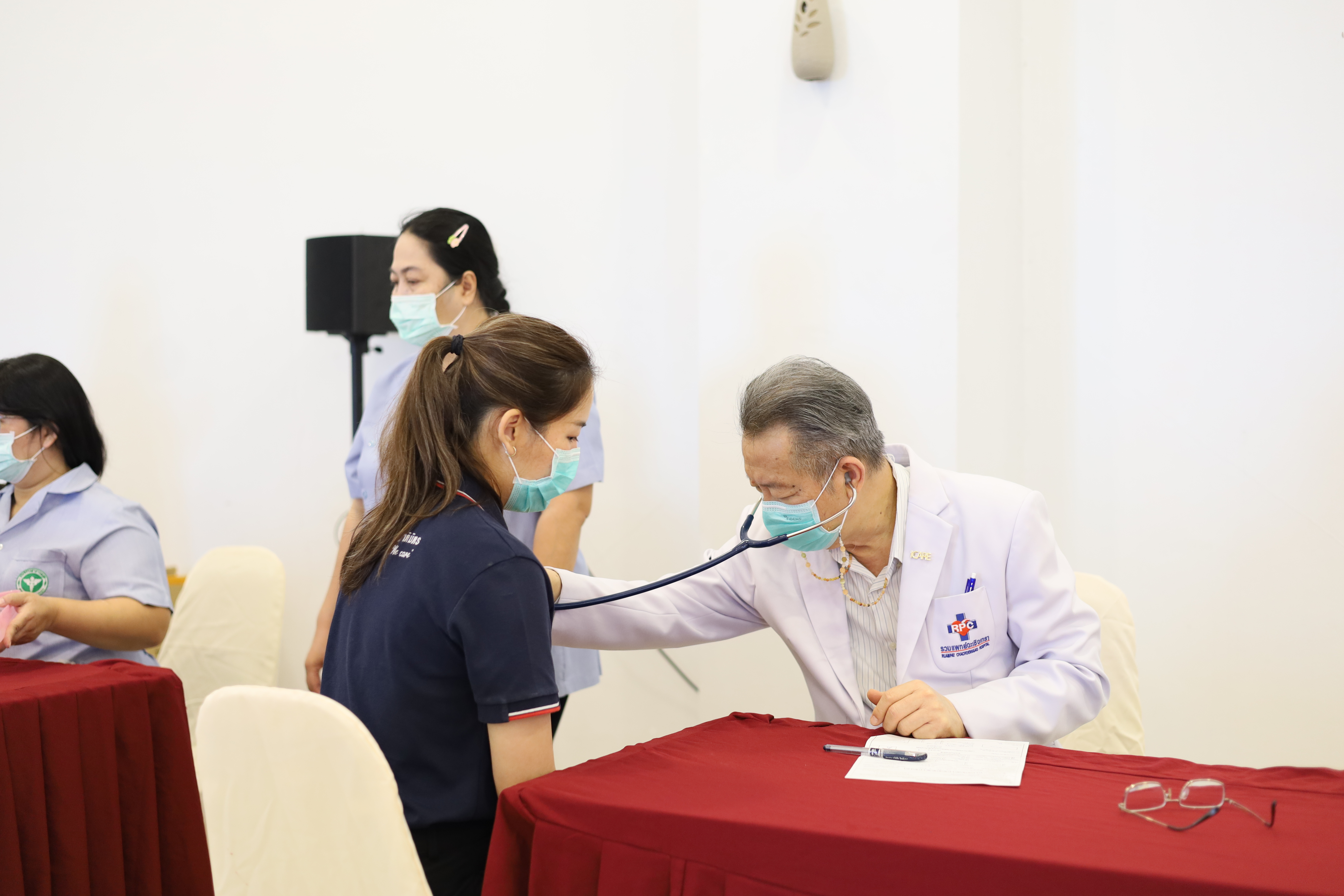 ภาพบรรยากาศ การร่วมบริจาคโลหิต - ข่าวสารและกิจกรรม - โรงพยาบาลรวมแพทย์ฉะเชิงเทรา
